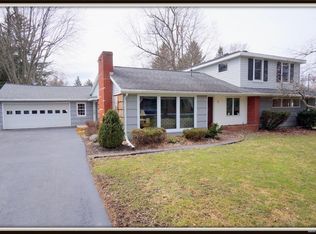 1024 Two Rod Rd, Alden, NY 14004