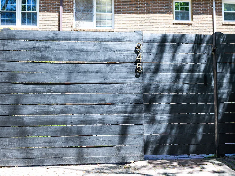 945 Cottingham Dr — Photo 31