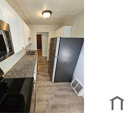 4th image of 10606 Moidart Cir