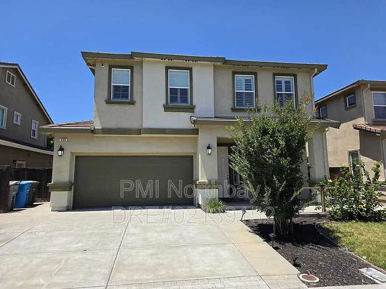 308 Aster St — Photo 1