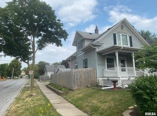 2527 Iowa St, Davenport, IA