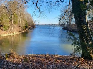 26 Highland Ave, Florence, AL 35630