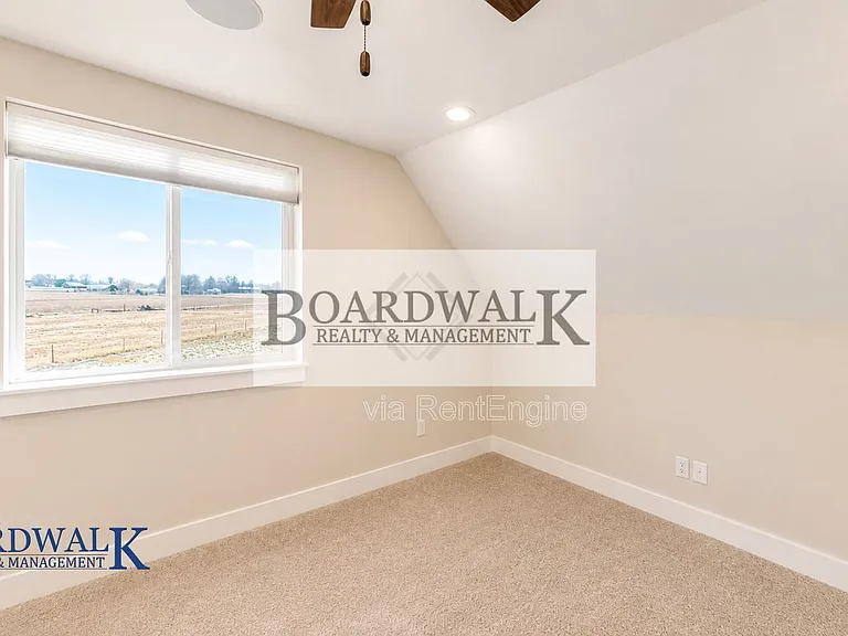 7778 N Center St #1 — Photo 22