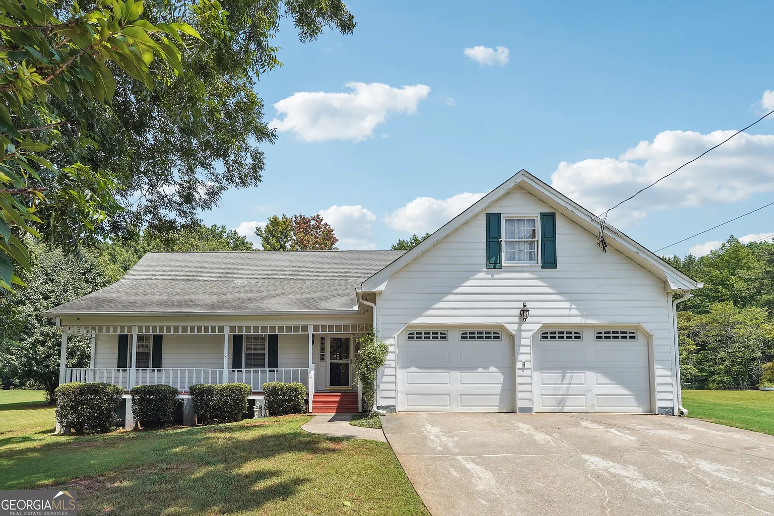 1371 Timberlane Rd photo 1