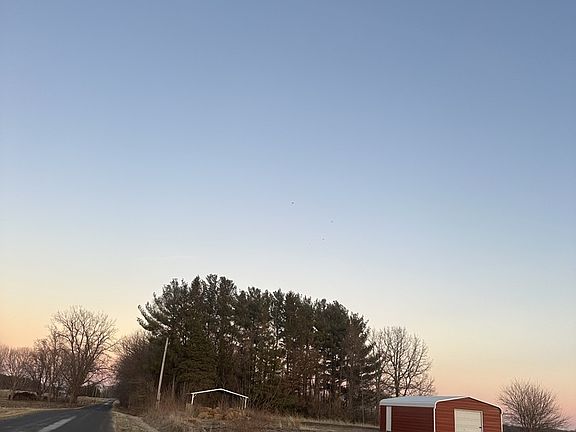 2nd image of 15757 Black Rd