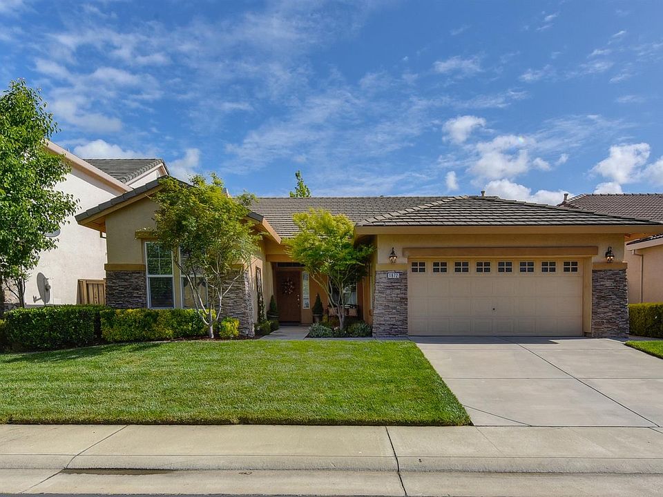 1st image of 1872 San Esteban Cir