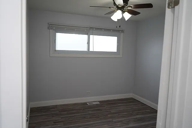8660 Frontage Rd — Photo 14