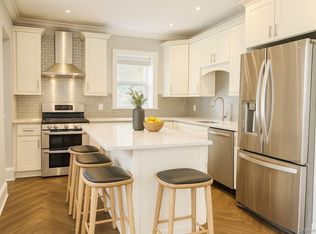 9 9th St FLOOR 1, New Rochelle, NY 10801