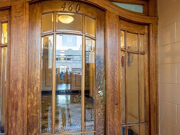 4th image of 460 S Van Ness Ave APT 19