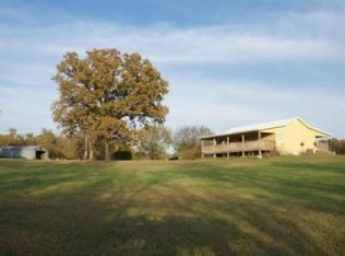 9571 Falcon Rd, Neosho, MO 64850