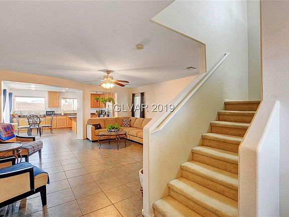 4th image of 505 Warkworth Castle Ave