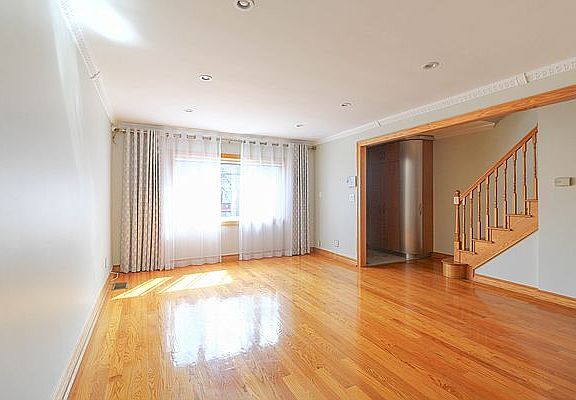 5th image of 6615 Clyde St