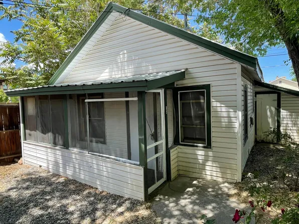 409 S 3rd St, Montrose, CO 81401