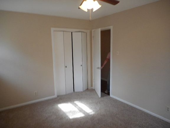 5th image of 1824 Ravenswood Dr N