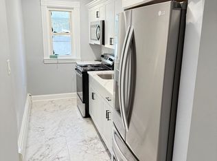 8 Lamprey St #1, Manchester, NH 03102