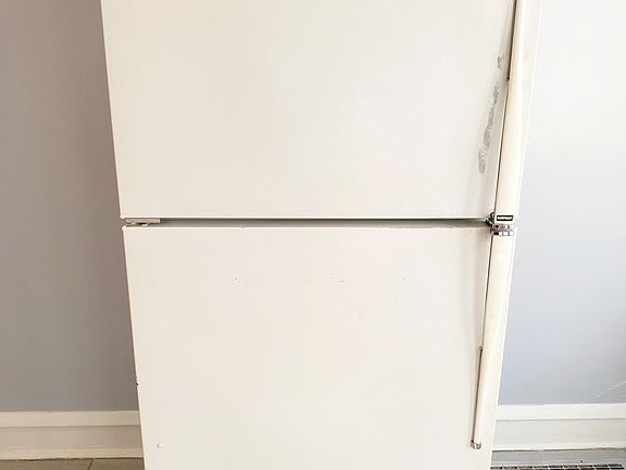 4th image of 4355 S Sawyer Ave APT 103