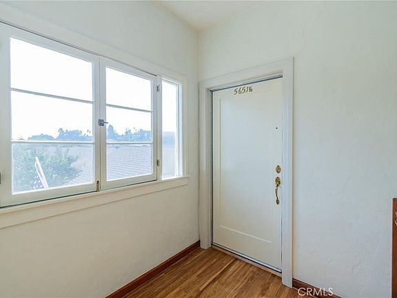 5th image of 5649 Huntington Dr N #5651-1/2