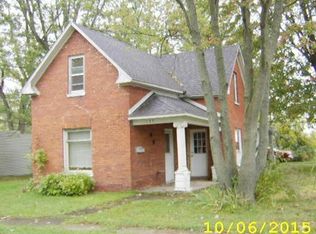 145 Roberts St, Sandusky, MI 48471