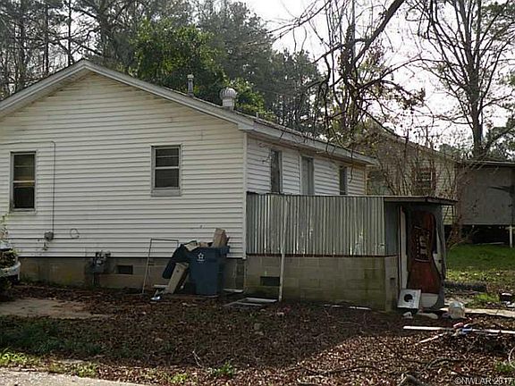 2nd image of 705 Sibley Road