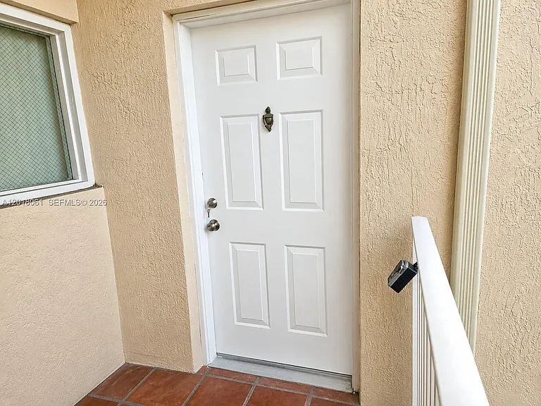 15721 SW 137th Ave #202 — Photo 17