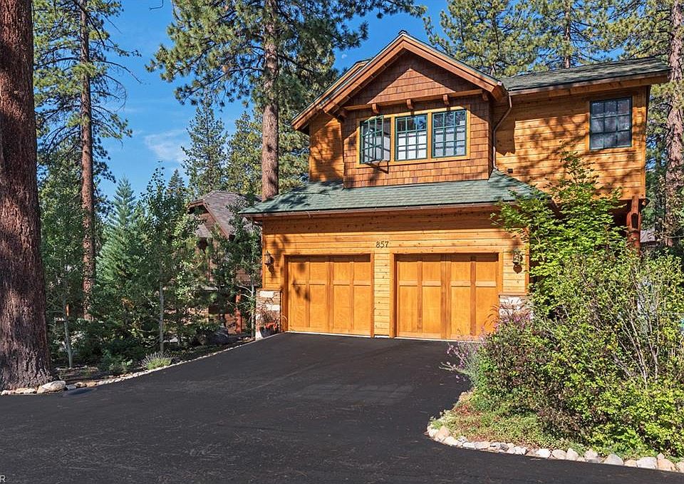 1st image of 857 Rosewood Cir