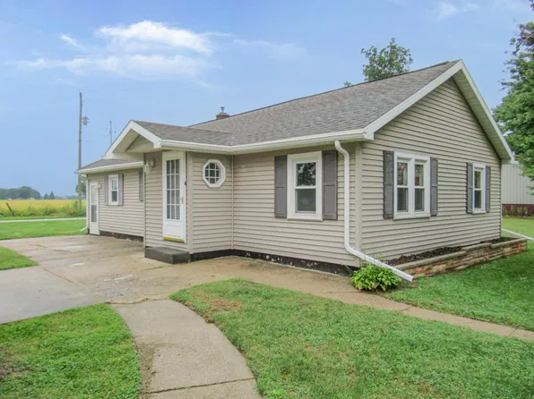 71138 Lakeview Dr, White Pigeon, MI 49099