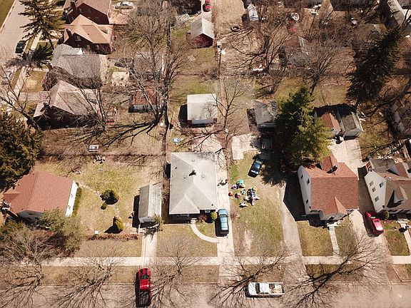 2nd image of 168 Dwight Ave