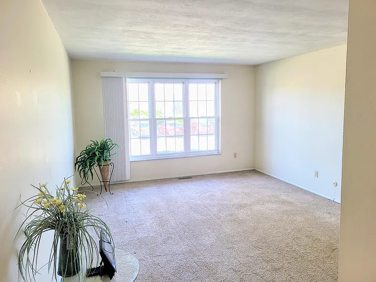 10316 Forest Brook Ln #A — Photo 7
