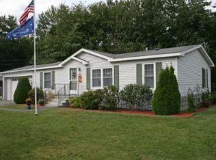 95 Bayberry Dr, Gardner, MA 01440