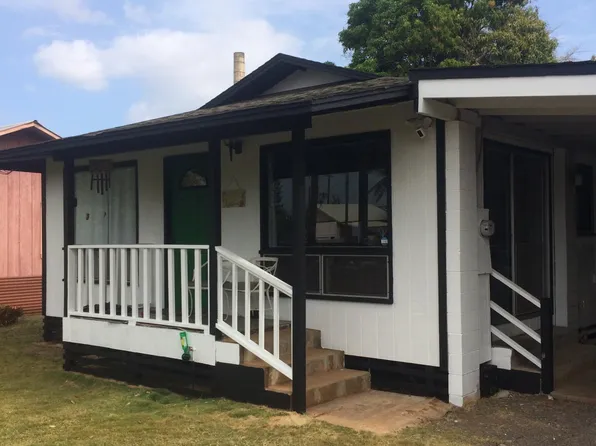8409 Kopaa St, Kekaha, HI 96752
