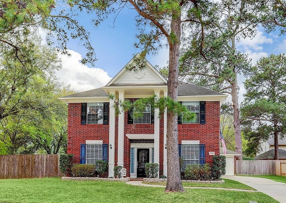 1st image of 12811 Regal Pine Ln