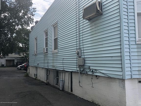 2nd image of 144 Heckel St