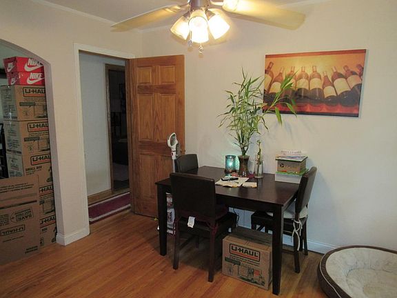 4th image of 684 Parkway Dr