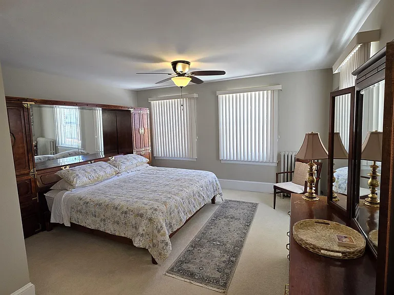 34 N Montgomery Ave — Photo 12