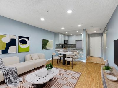 450 E 4th St APT 127, Santa Ana, CA, 92701
