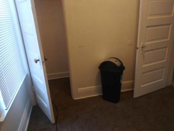 5th image of 452 Garfield Ave #1