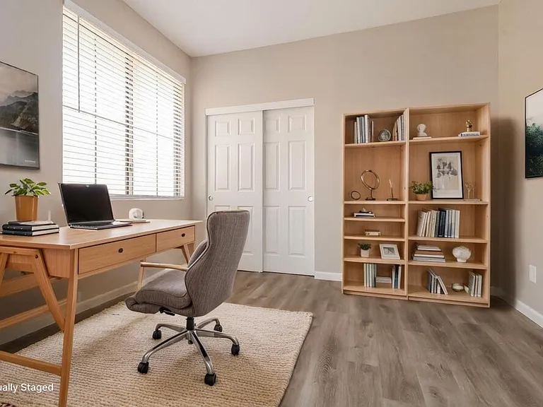 15233 W Banff Ln — Photo 15