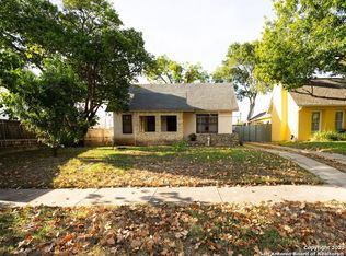 333 W Lullwood Ave, San Antonio, TX 78212