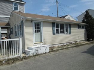 172 W Bay Way, Lavallette, NJ 08735