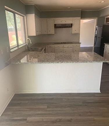 5th image of 7603 Bresnahan St