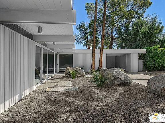 4th image of 1272 E Verbena Dr