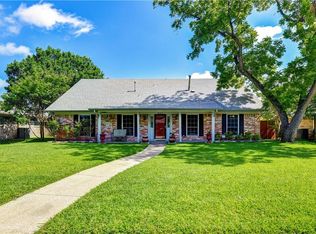907 Edgewood Dr, Richardson, TX 75081