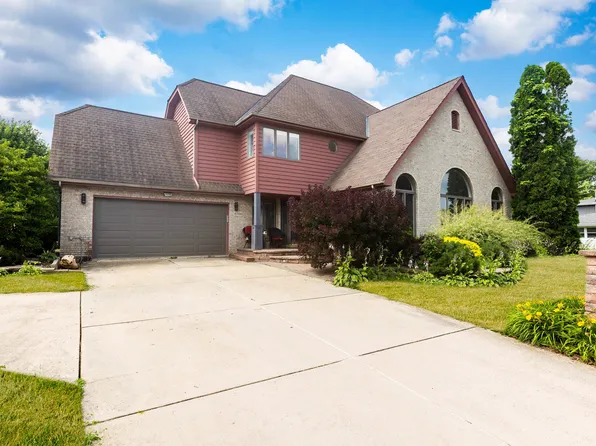 15700 Pine Rd, Oak Forest, IL 60452