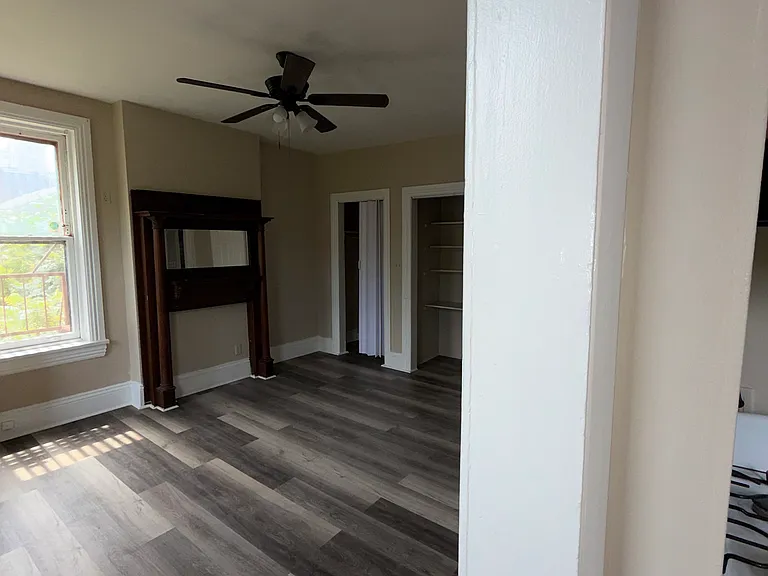 144 Mercer St #2A — Photo 8