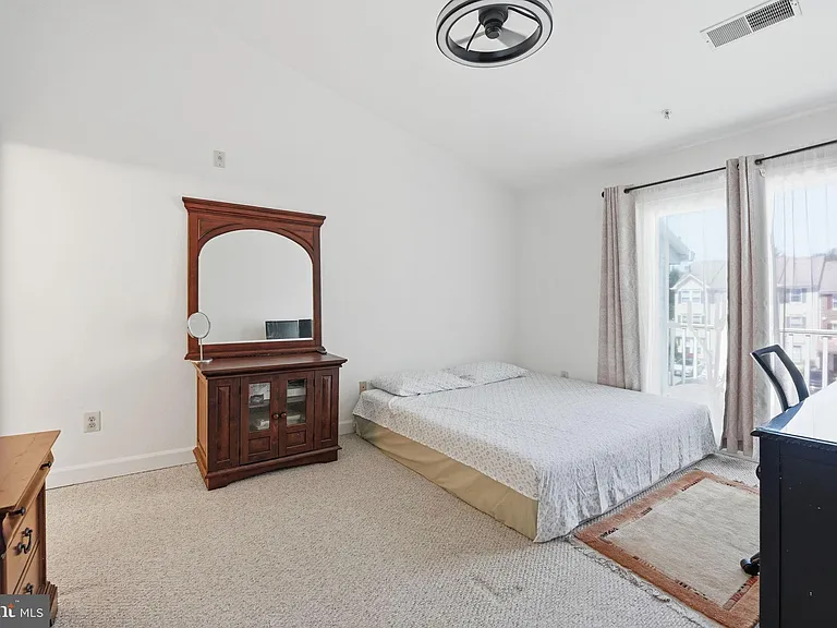 9224 Cardinal Forest Ln #J — Photo 18