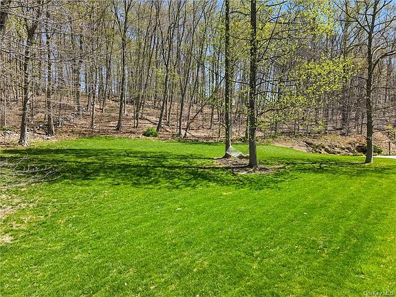3rd image of 151 Pines Bridge Rd