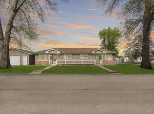 2802-2804 Randolph St, Waterloo, IA 50702