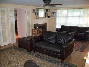 2nd image of 4734 Crestwood Dr