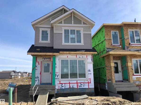 15651 2nd St NE, Edmonton, AB T5Y 3K6