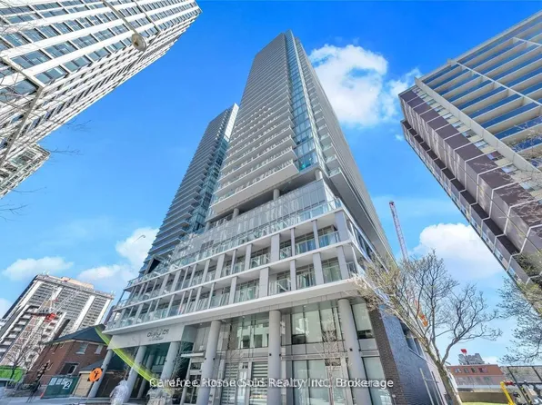 195 Redpath Ave #2301, Toronto, ON M4P 0E4